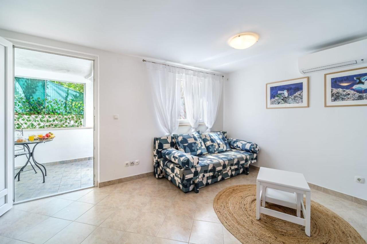 סופטאר Apartmani P&S מראה חיצוני תמונה