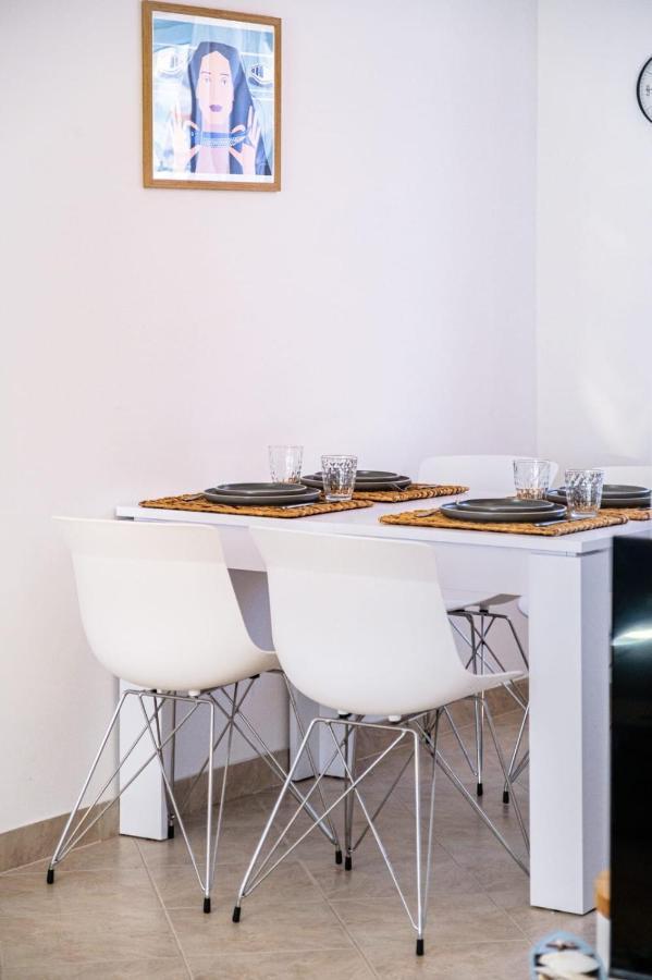סופטאר Apartmani P&S מראה חיצוני תמונה