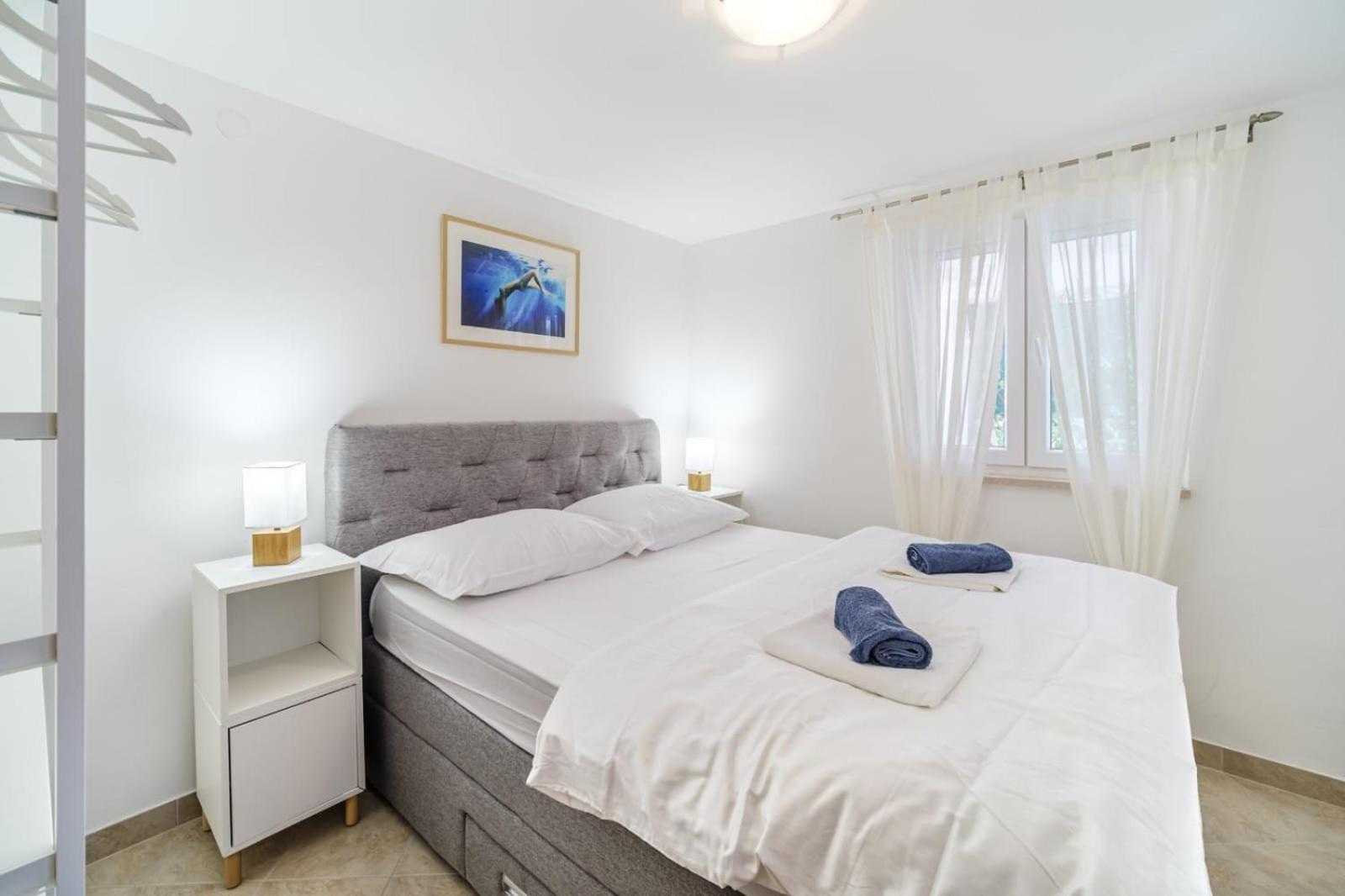 סופטאר Apartmani P&S מראה חיצוני תמונה