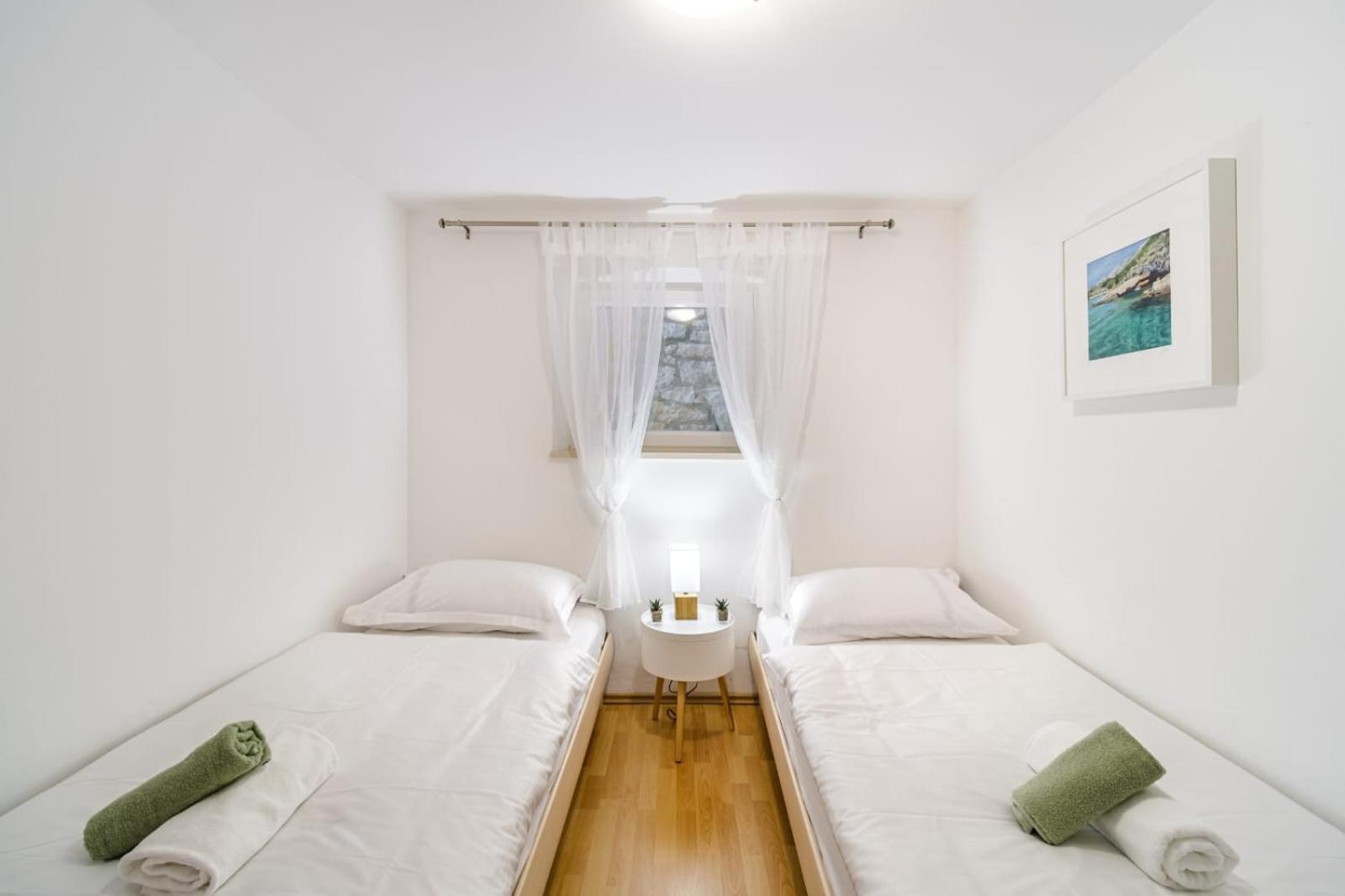 סופטאר Apartmani P&S מראה חיצוני תמונה
